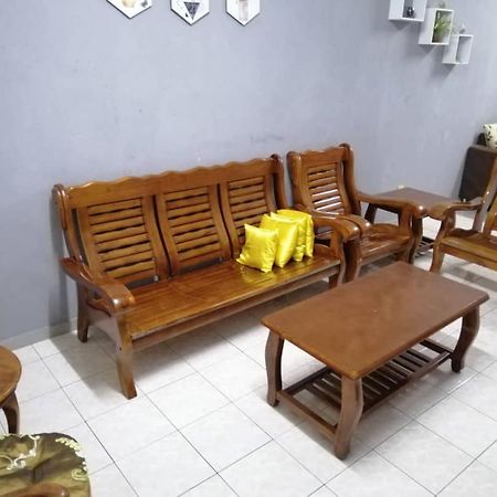 Homestay Perpaduan, Taman Bercham Raya Ulu Kinta Ipoh Perak Kampong Batu Lapan  외부 사진