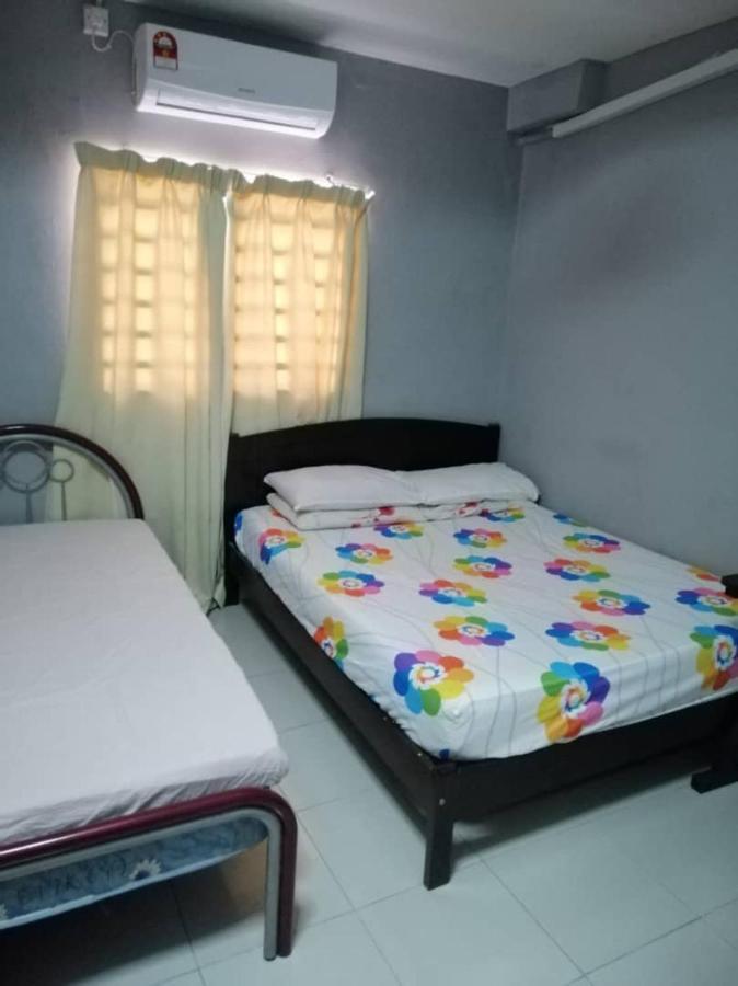 Homestay Perpaduan, Taman Bercham Raya Ulu Kinta Ipoh Perak Kampong Batu Lapan  외부 사진